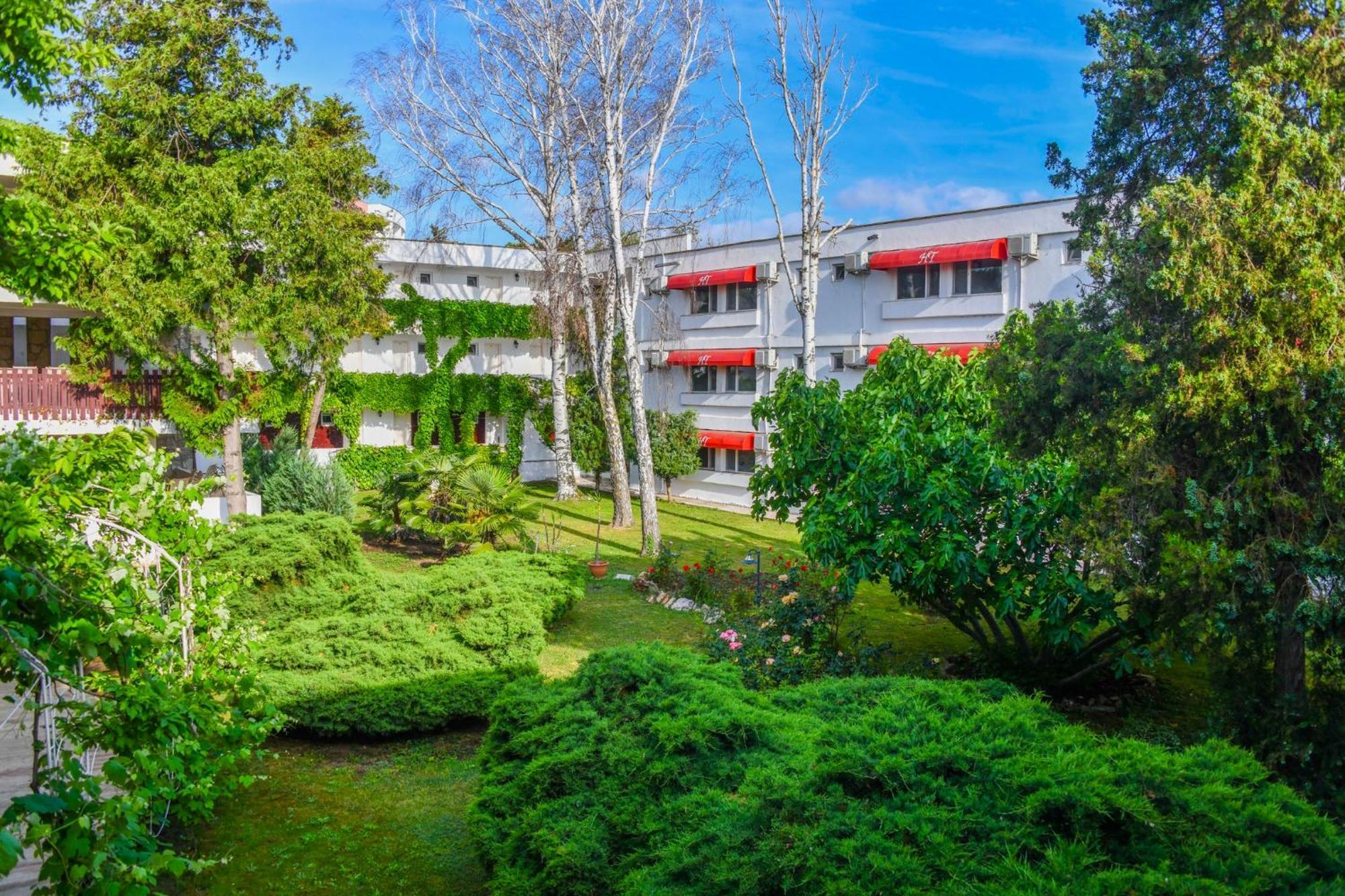 Complex Tismana 3* All Inclusive Jupiter Exterior foto